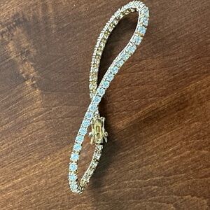Cubic Zirconia Tennis Bracelet EUC
